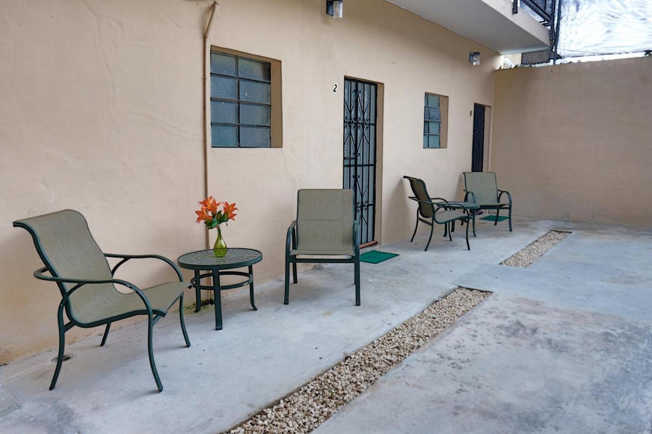 Casa De Ana - Habitacion Privada カンクン エクステリア 写真